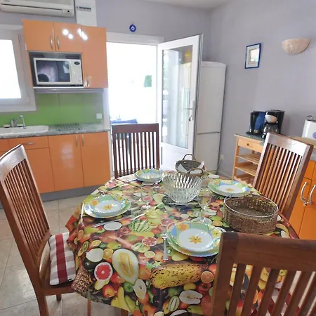 Holiday home Rnet - Mas Matas A6